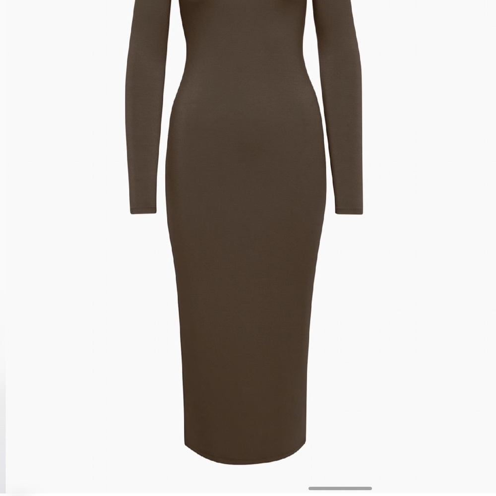 The Group
Indulge Dress

Rich Mocha Brown